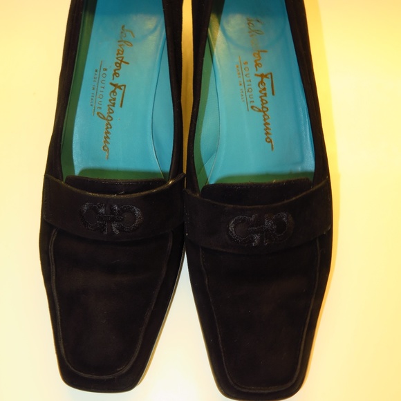 SALVATORE FERRAGAMO Boutique Suede Italy 8B - Picture 3 of 8